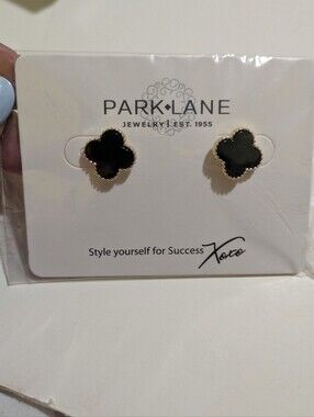 Lana Icon Earrings